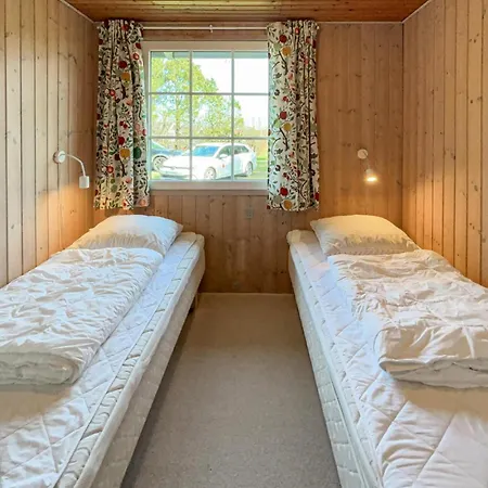 Dom wakacyjny Cozy In With Sauna Tarm